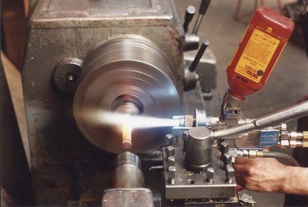 Lathe turning in the machine shop